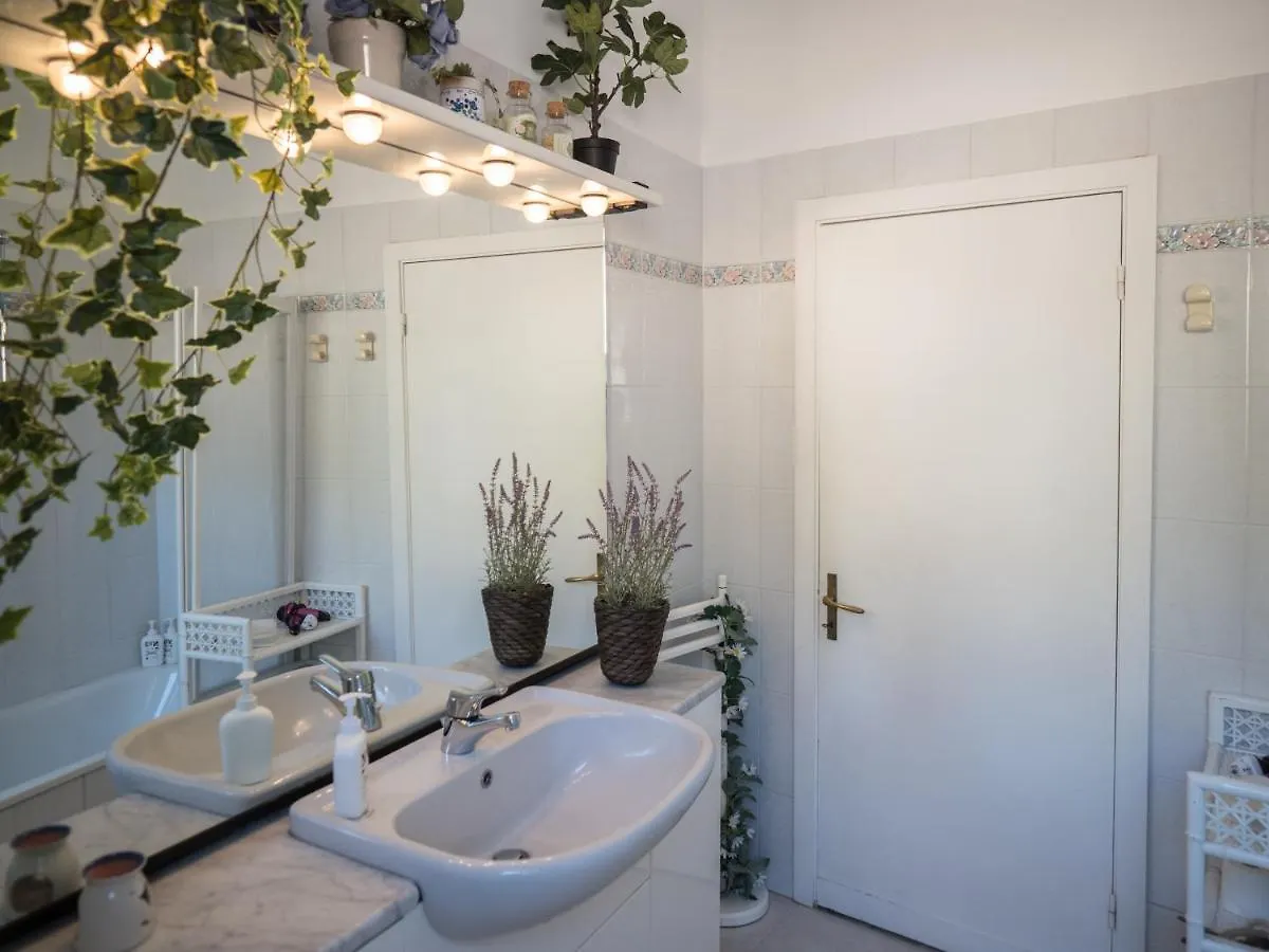 Recanissu Apartment With Balcony & Ac Vernazza 0*,  Italy